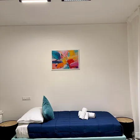 Palermo Central Rooms ゲストハウス 3*