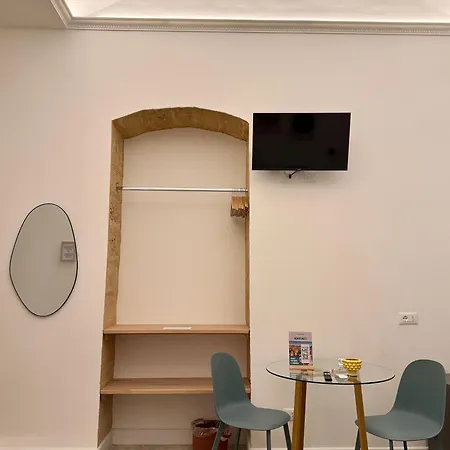 Palermo Central Rooms ゲストハウス パレルモ